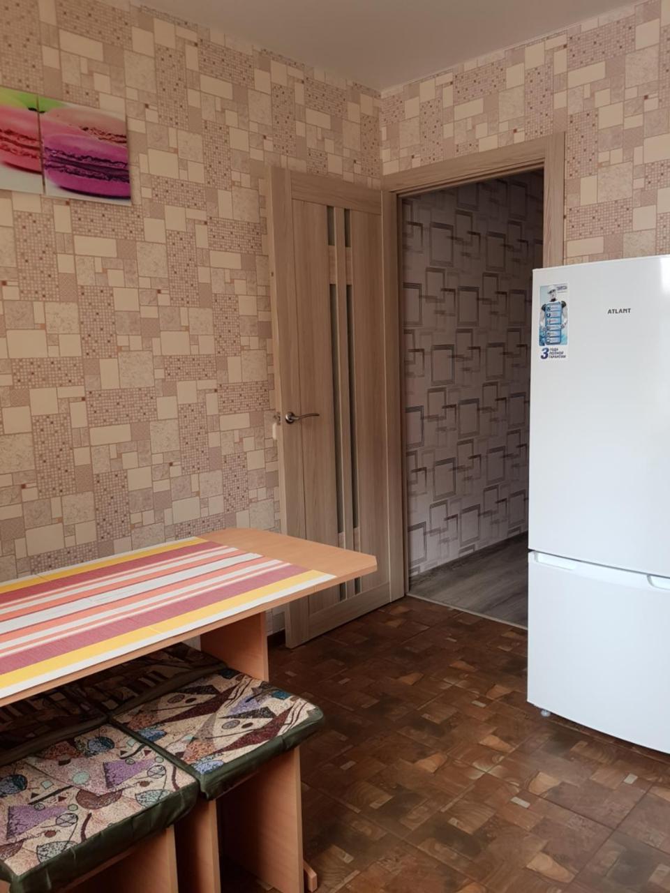 Apartment On Metro Mihalova Minsk Buitenkant foto
