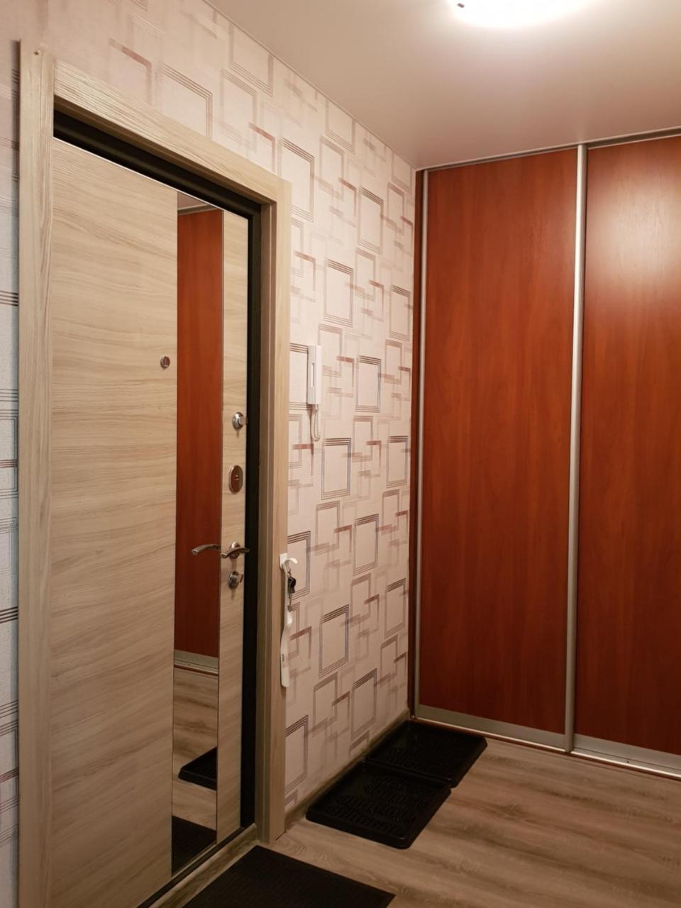 Apartment On Metro Mihalova Minsk Buitenkant foto